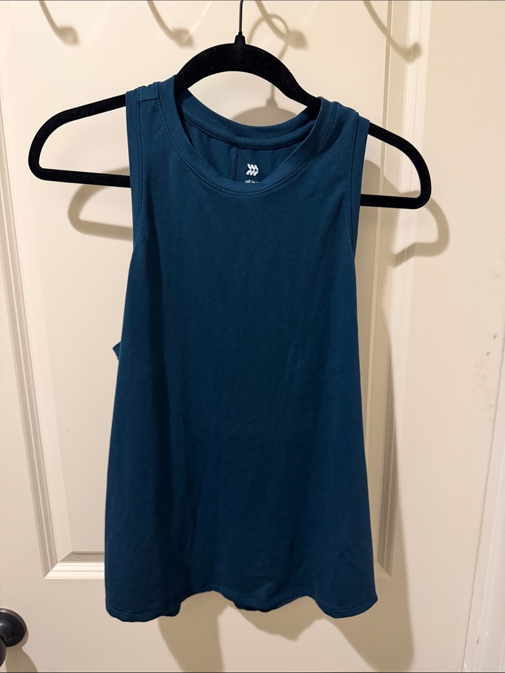 Bundle of 7 Athletic Tanktops - Picture 11 of 16